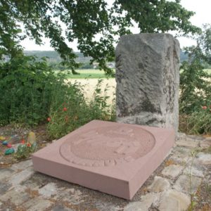 Gedenkstein zur Grenzöffnung zwischen Lauchröden und Herleshausen